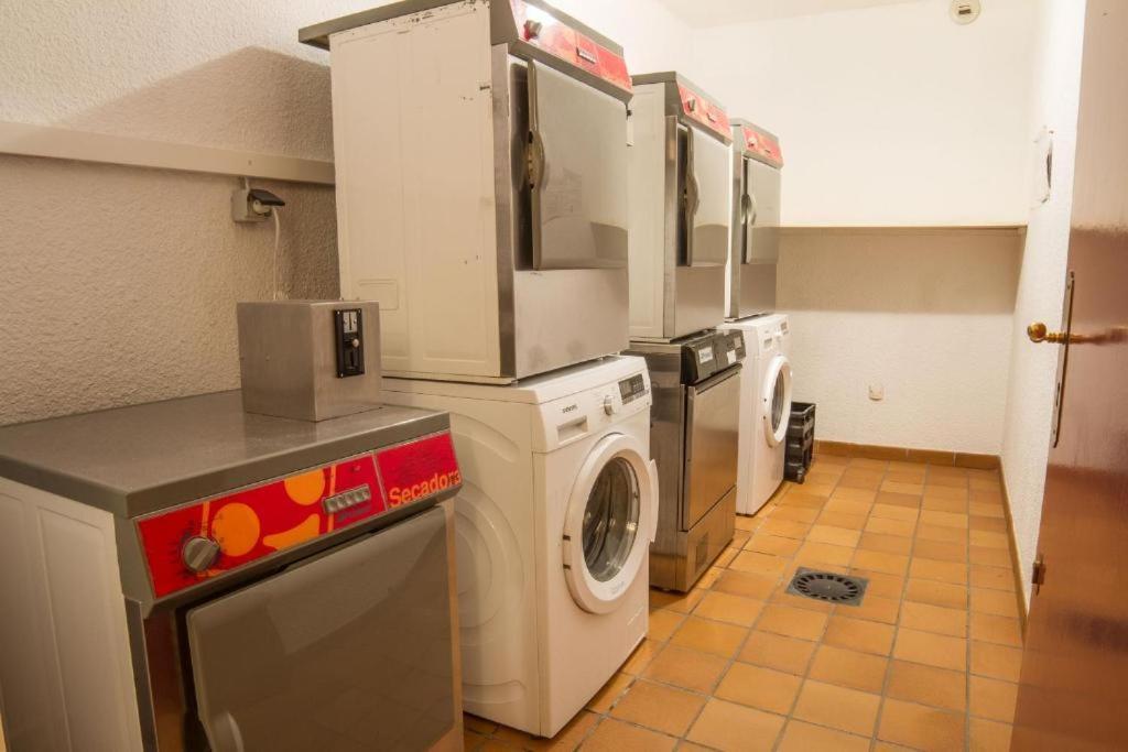Cerdanya En Familia Montana Park Apartment Enveitg Екстериор снимка