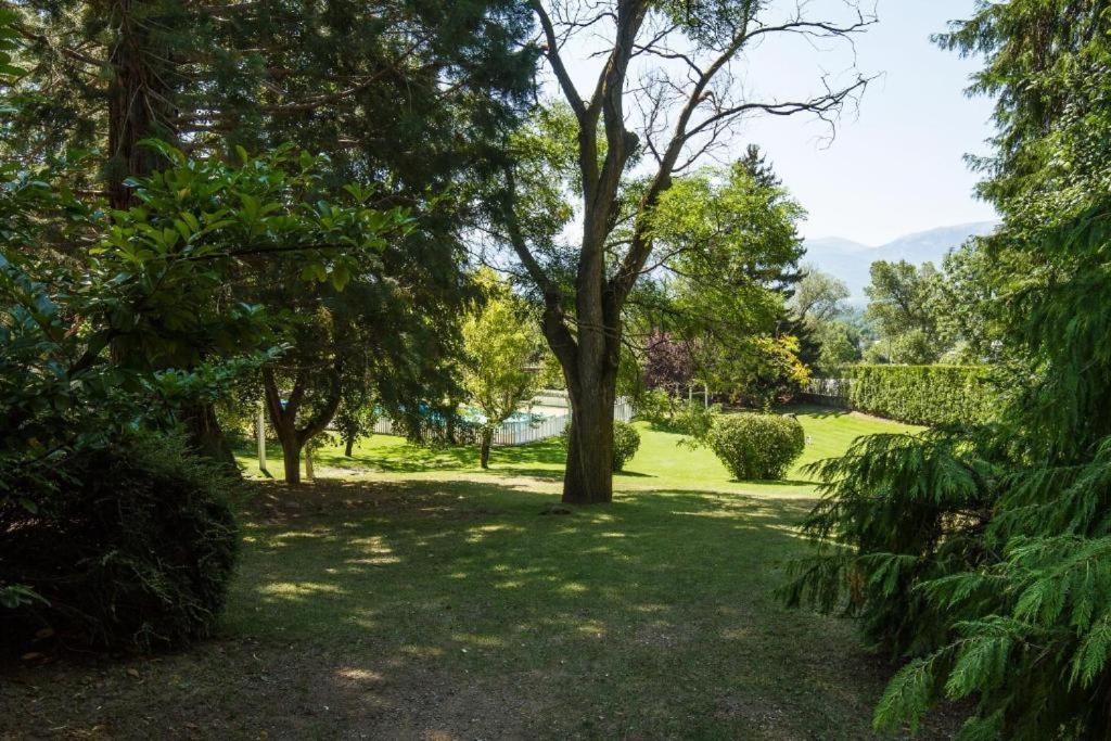Cerdanya En Familia Montana Park Apartment Enveitg Екстериор снимка